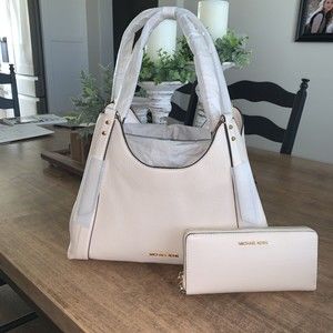 Michael Kors Purse and Wallet set Arlo Light Cream Leather  Shoulder Bag NWT